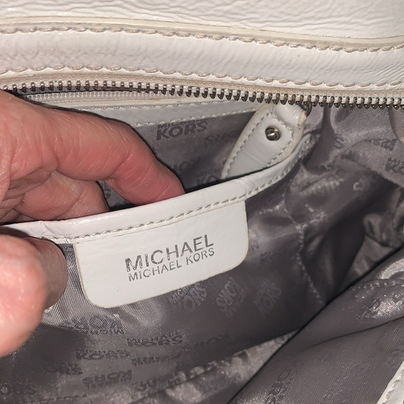 Michael Kors, winter white leather bag - Picture 11 of 12